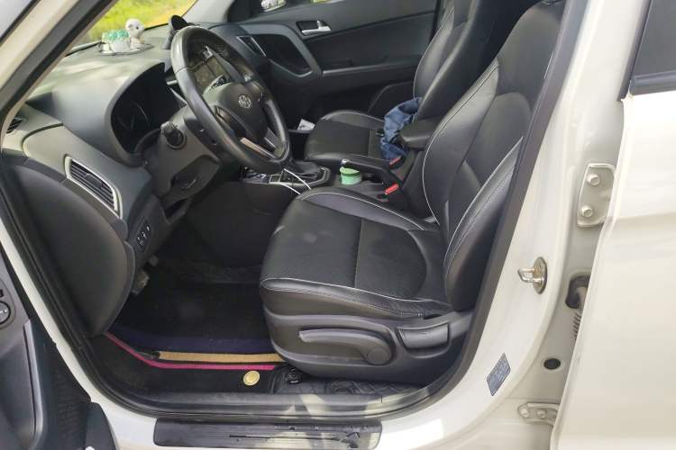 Used Hyundai ix25 2015 1.6L Automatic Two-Wheel Drive Smart GLS Trim