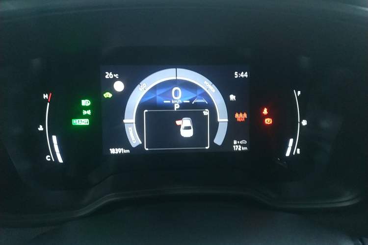 Used Toyota Corolla 2024 1.8L Smart Electric Hybrid Dual-Engine Pioneer Edition
