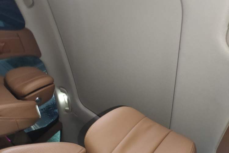 Used Hongqi H9 2020 2.0T Smart Connect Flagship Edition
