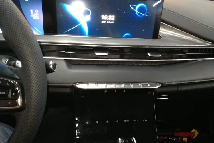 Used Chery Tiggo 8 PLUS 2021 290TGDI DCT Haoting Edition