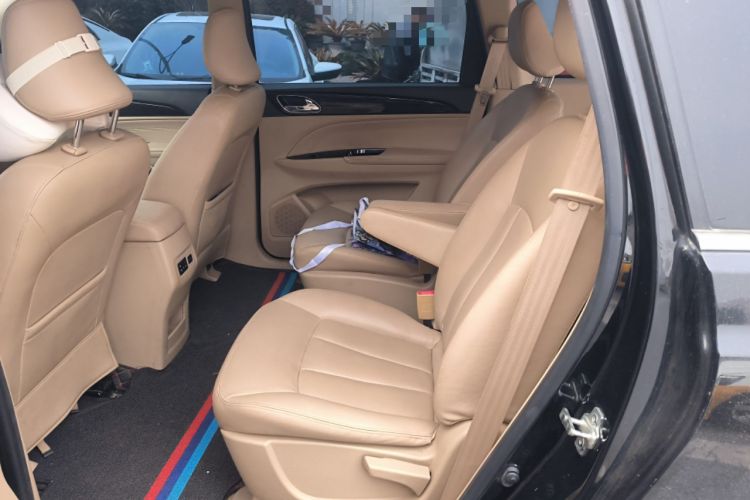 Used Baojun 730 2016 1.8L iAMT Luxury Model 7 Seats
