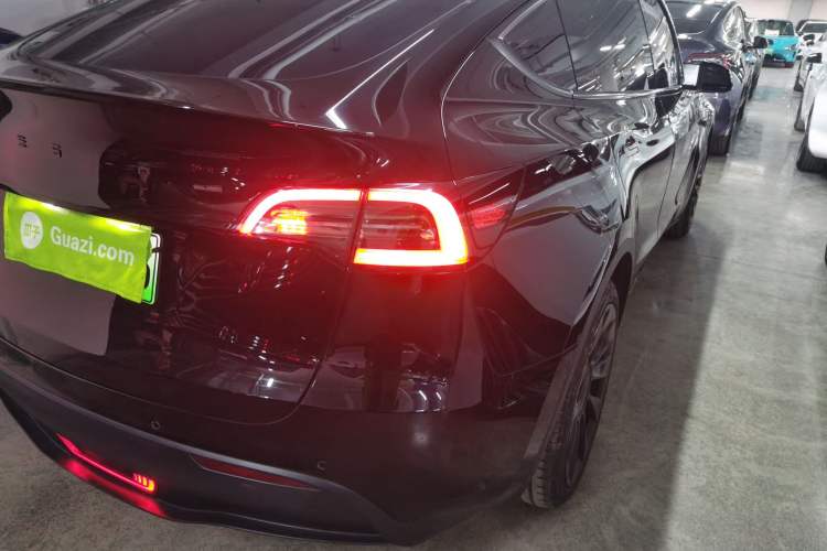 Used Tesla Model Y 2021 Standard Range Rear-Wheel Drive Version
