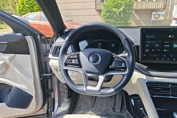 Used BYD Song PLUS New Energy 2021 DM-i 51KM Prestige Model Steering Wheel
