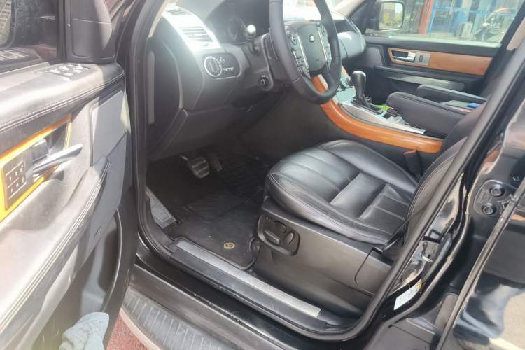 Used Land Rover Range Sport 2013 3.0 TDV6 Diesel Edition