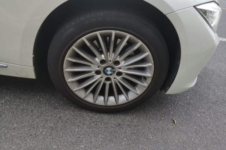 Used BMW 3 Series 2015 328Li xDrive Luxury Design Package
