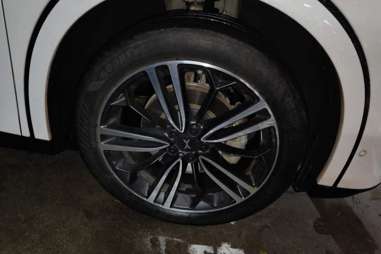 Used XPeng G6 2023 580 Long-Range Pro
