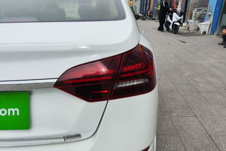 Used Geely Auto Emgrand 2021 UP 1.5L CVT Luxury Model Right Rear Taillight