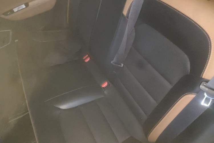 Used Geely Auto Emgrand GL 2020 1.4T CVT Luxury Model
