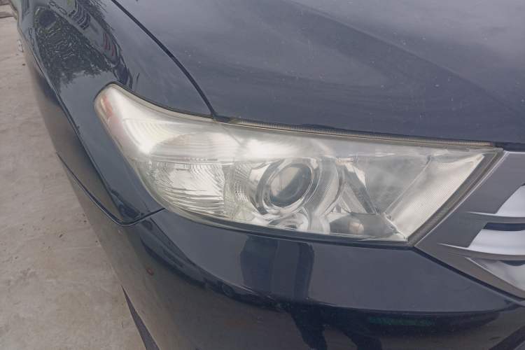 Used Toyota Highlander 2012 2.7L 2WD 5-Seater Elite Edition Right Front Headlight