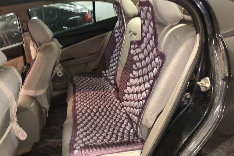 Used Bestune B50 2013 1.6L manual Comfort trim level Left Rear Seat