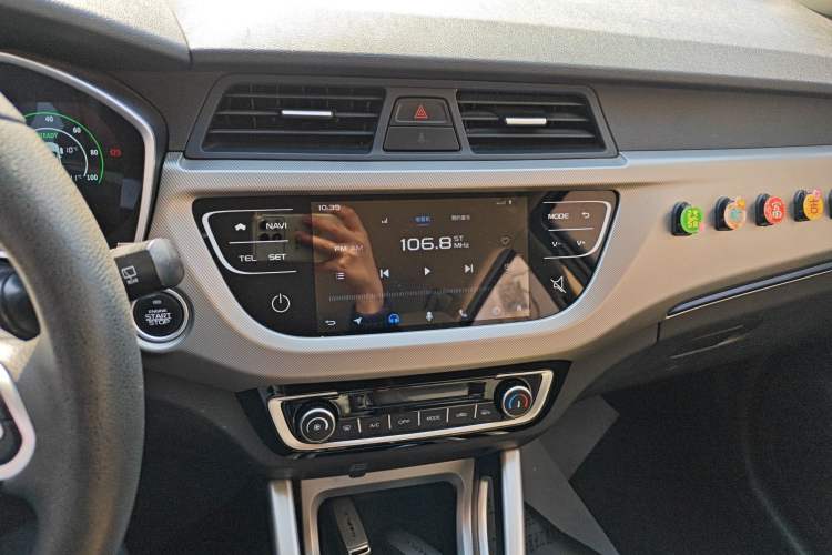 Used Livan Maple 30X 2020 Style Edition
