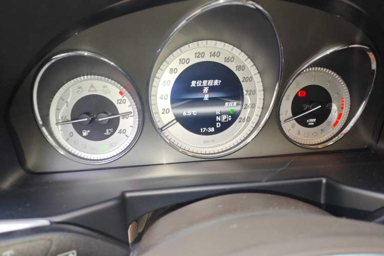 Used Mercedes-Benz GLK-Class 2013 GLK 300 4MATIC Fashion Model