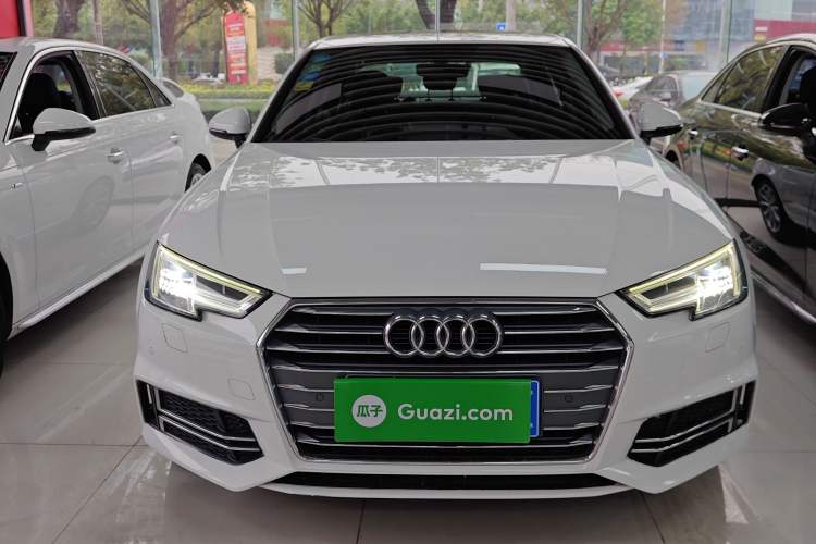 Used Audi A4L 2017 40 TFSI Style Edition
