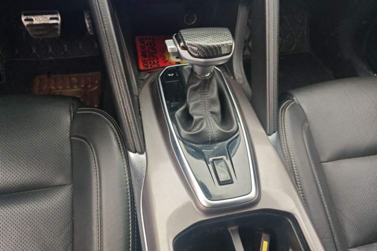 Used Renault Koleos 2017 2.0L Two-Wheel Drive Luxury Edition