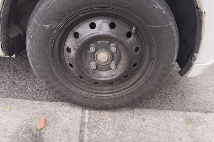 Used HYOSOW H2 2016 H2E 1.5L Classic Model BJ415A
