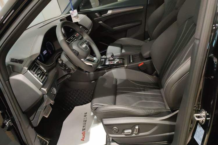 Used Audi Q5L 2024 45 TFSI Luxury Dynamic Model Left Front Seat