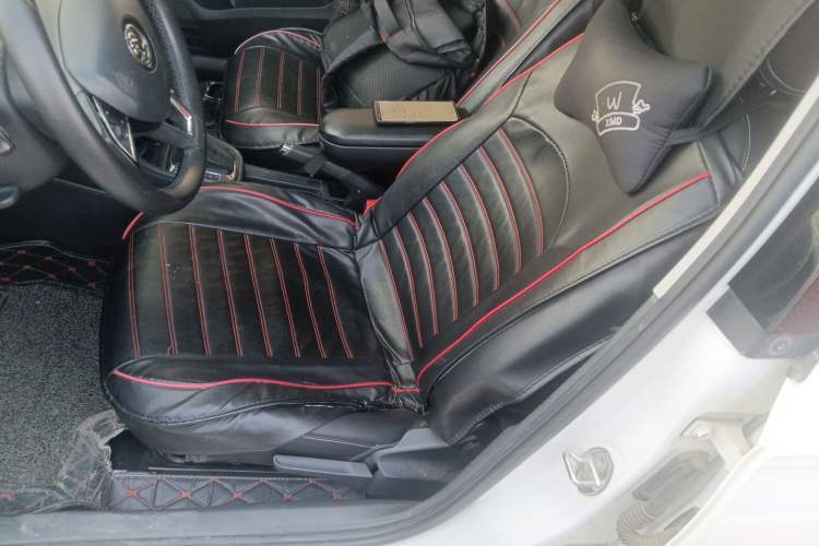 Used Skoda Rapid 2018 1.6L Automatic Comfort Edition Left Front Seat