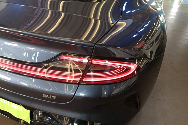 Used Xiaomi Auto SU7 2024 Rear-Drive Ultra-Long Range Advanced Pro-Level Intelligent Driving Version