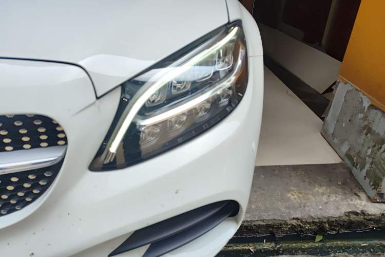 Used Mercedes-Benz C-Class 2021 C 200 L Fashion Edition Sport Version Left Front Headlight