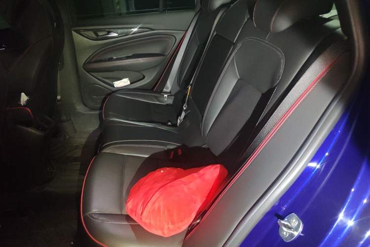 Used Buick Regal 2020 GS 28T Elite Model
