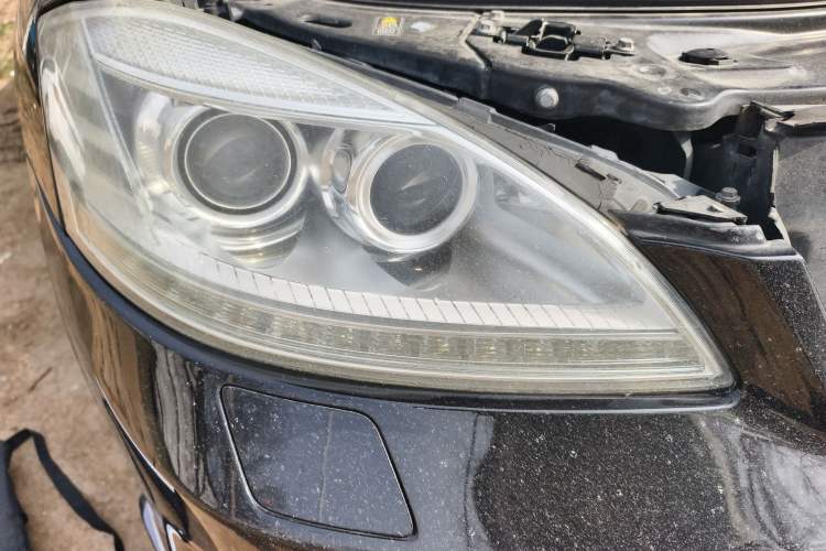 Used Mercedes-Benz S-Class AMG 2007 AMG S 65 Right Front Headlight