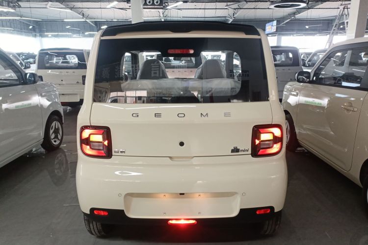 Used Geely Galaxy Panda 2025 210 km – Yuanqi Bear