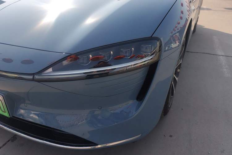 Used Hima Luxeed S7 2025 855 km Max