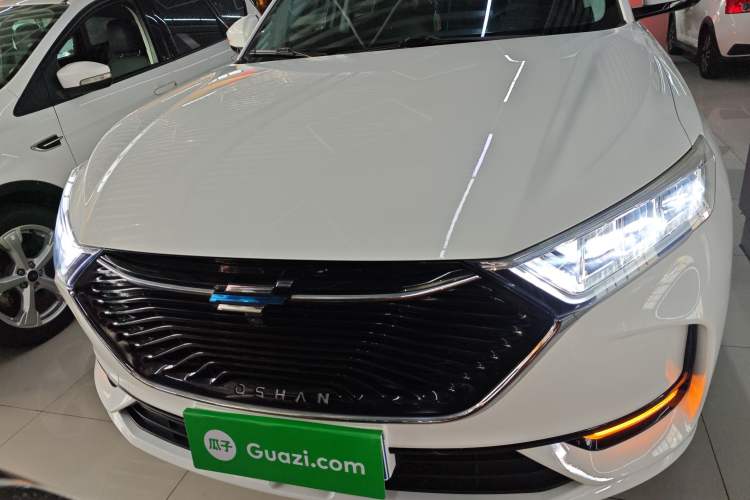 Used CHANGAN OSHAN X7 2020 1.5T Automatic Luxury Version
