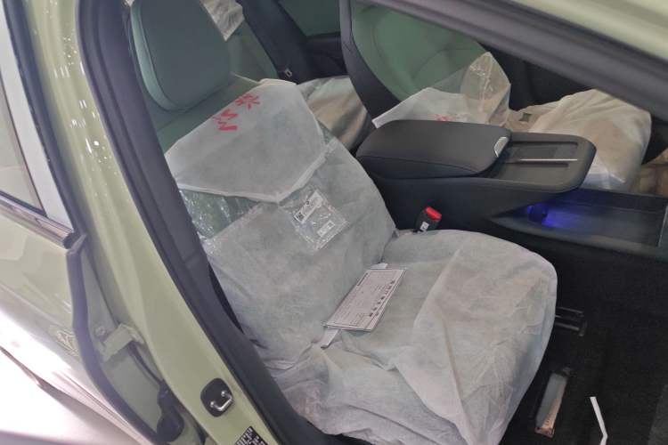 Used Hongqi EH7 2025 600 Smart Selection Edition
