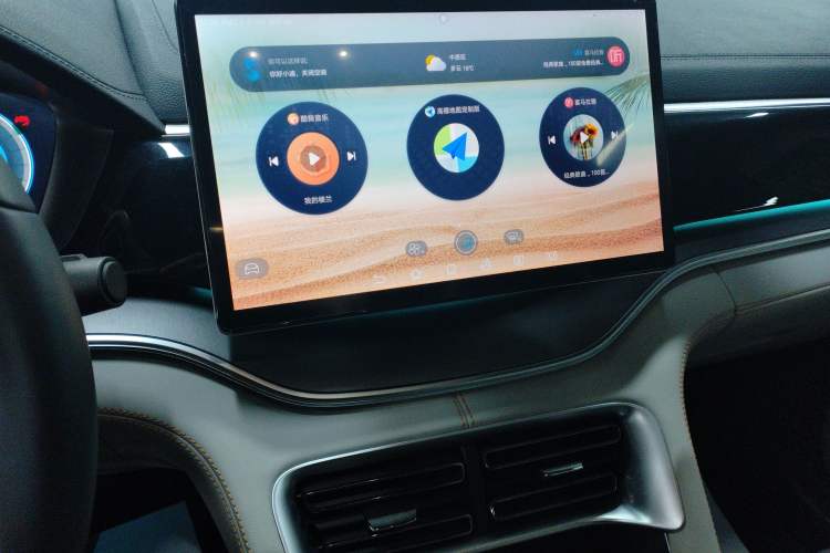 Used BYD Song PLUS New Energy 2023 Champion Edition DM-i 110KM Flagship Model Audio And AC Panel