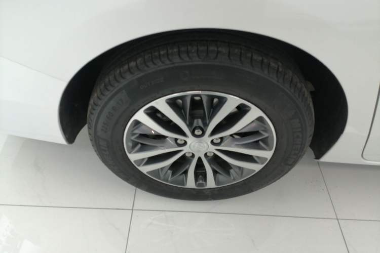 Used Buick GL8 2021 ES Land Cruiser 653T Luxury Edition
