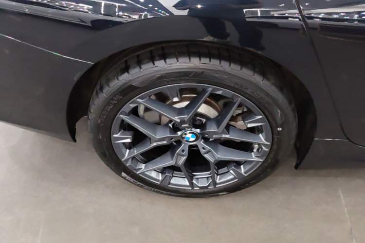 Used BMW 3 Series 2025 330Li M Sport Shadowline Package
