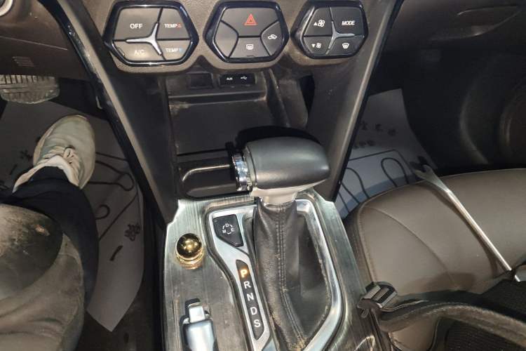 Used GAC Trumpchi GS4 2017 200T G-DCT Two-Wheel Drive Elite Edition
