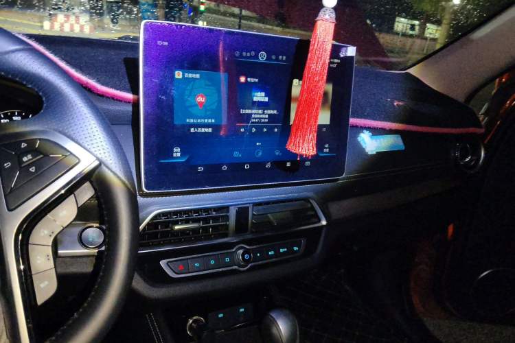 Used BYD Song 2019 1.5TI Automatic Smart Connect Dynamic Model Audio And AC Panel