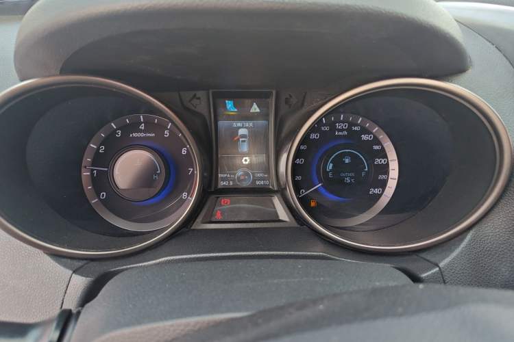 Used CHANGAN CS75 2016 2.0L Manual Comfort Version China V Standard