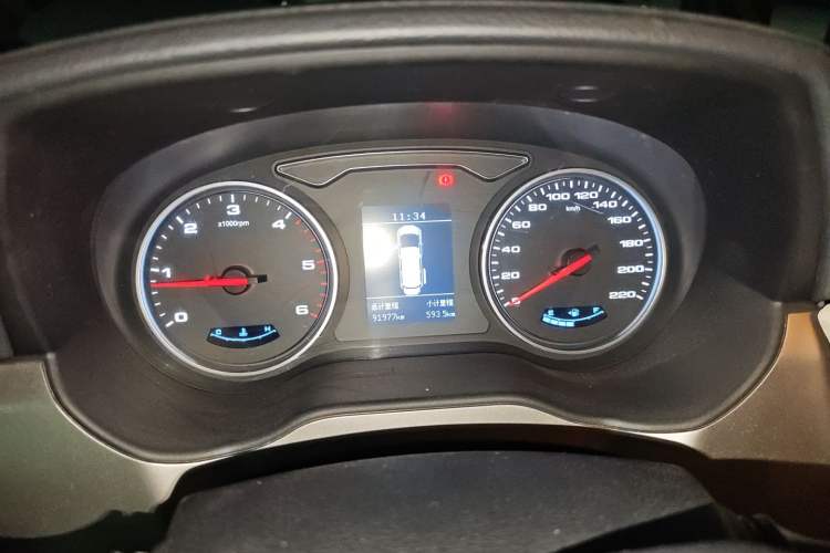 Used JAC Refine M4 2017 1.9T Diesel Manual Comfort Model