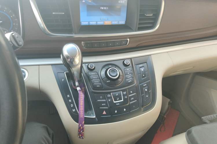 Used Buick GL8 2014 2.4L LT Luxury Business Executive Edition
