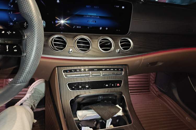 Used Mercedes-Benz E-Class 2021 E 260 L