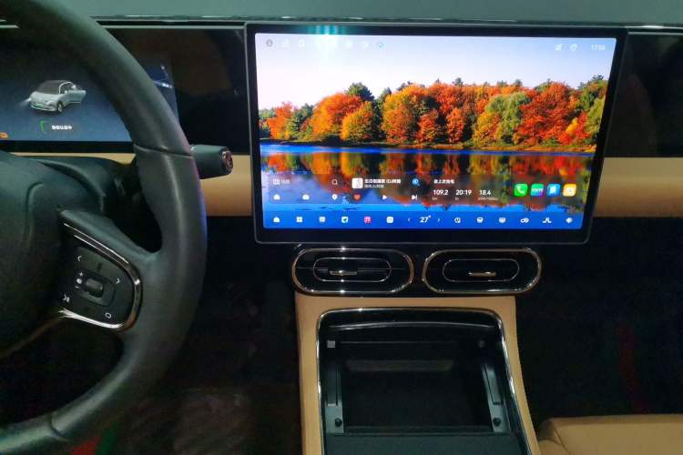 Used Leapmotor C11 2024 All-Electric 580 Luxury Edition
