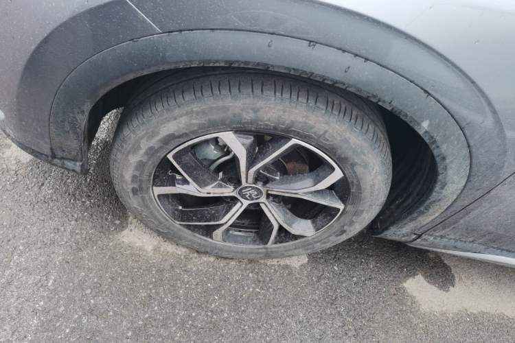 Used BYD Yuan PLUS 2022 510 km Luxury Version Left Front Wheel Hub