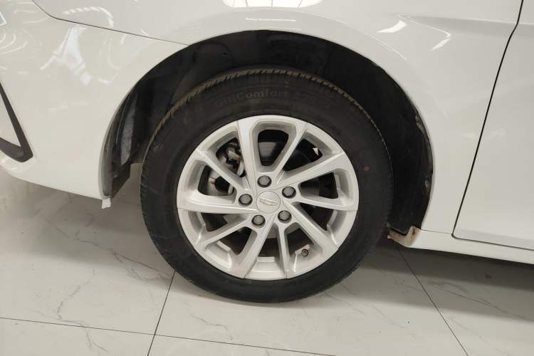 Used Geely Auto Emgrand 2021 UP 1.5L Manual Luxury Model
