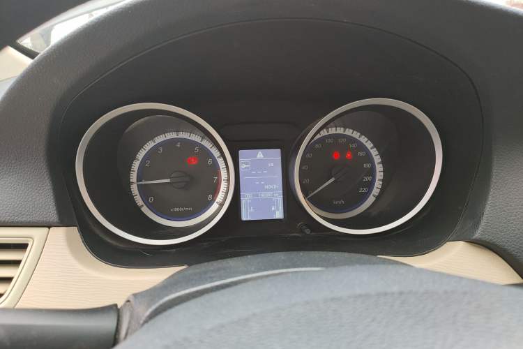 Used Soueast V5 Lingzhi 2012 1.5L Manual Comfort Edition Instrument Cluster