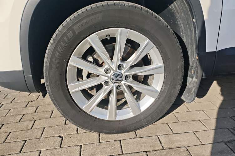 Used Volkswagen Tiguan L 2016 300TSI Automatic Two-Wheel Drive Comfort Edition