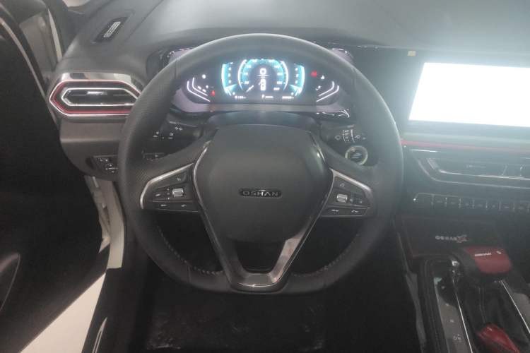 Used Oshan X5 2021 1.5T DCT Prestige Edition
