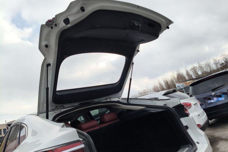 Used Changan CS85 COUPE 2019 1.5T DCT Version China VI Standard
