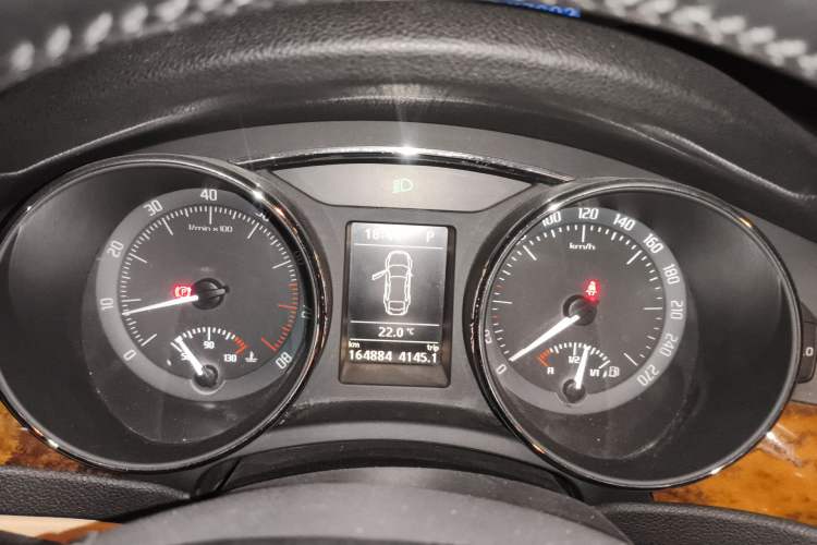 Used Skoda Superb 2012 1.8TSI Automatic Prestige Edition Instrument Cluster
