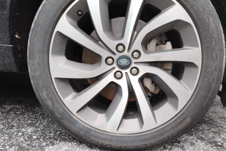 Used Land Rover Discovery Sport 2020 249 PS R-Dynamic Performance Tech Edition 5 Seats
