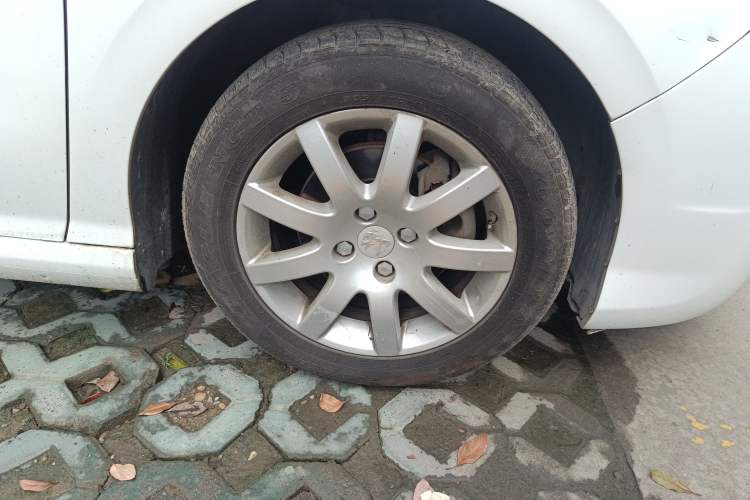 Used Peugeot 308 2012 1.6L Automatic YouShang Model
