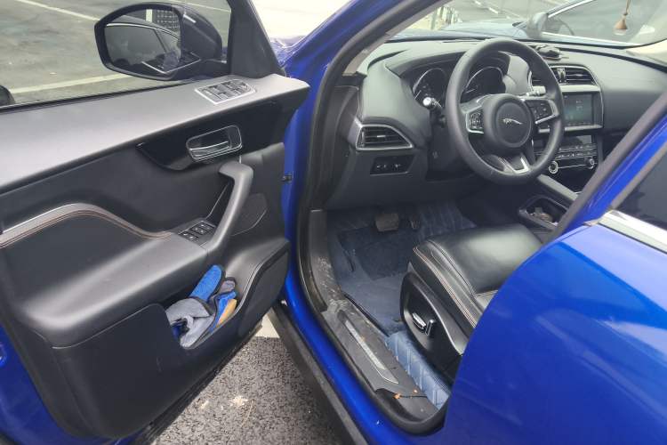 Used Jaguar F-PACE 2019 2.0T Four-Wheel Drive Urban Luxury Edition