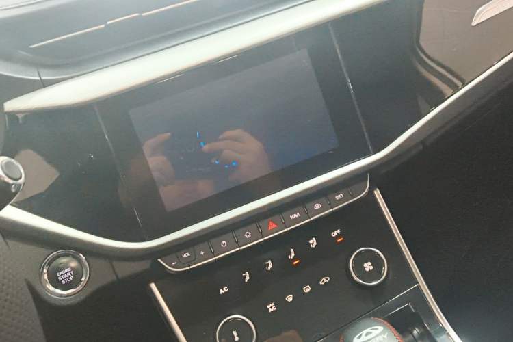 Used Chery Arrizo GX 2019 Champion Edition 1.5L CVT Elite Model Audio And AC Panel